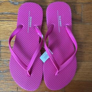 NWT Old Navy flip-flops